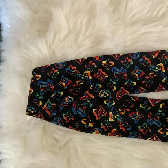 Louis Vuitton Black Rainbow Multicolor Rainbow Bandeau  🤩 *HARD TO FIND* - Picture 4 of 8